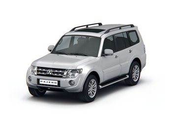 Pajero IV Instyle